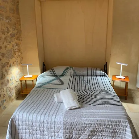 Bed & Breakfast Cafe De La Place Gite & D'hotes 