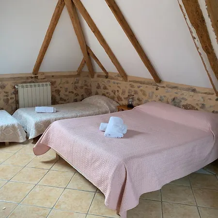Cafe De La Place Gite & D'hotes 